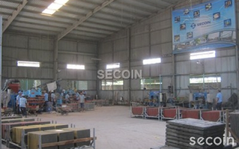 Secoin Sài Gòn đầu tư thêm hệ thống máy ép để tăng năng suất gạch terrazzo